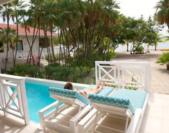 Placencia Belize one bedroom Beach house